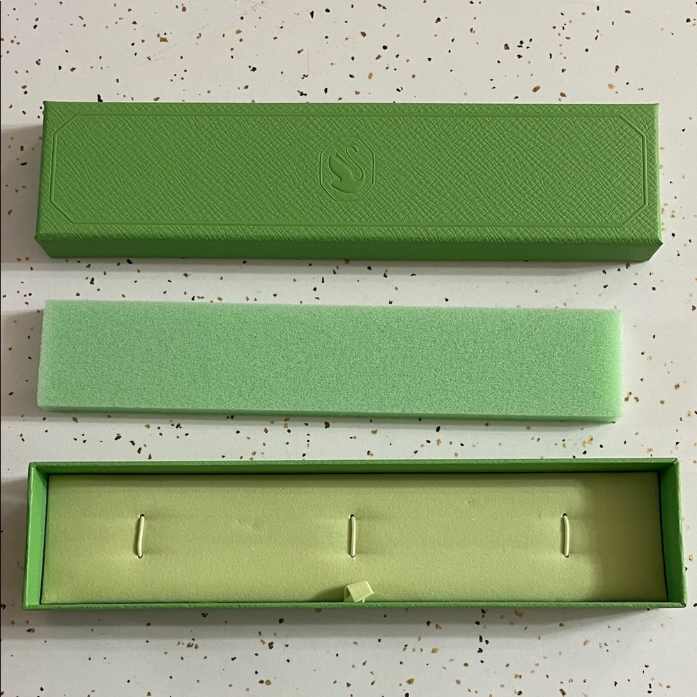 Swarovski EMPTY bracelet box